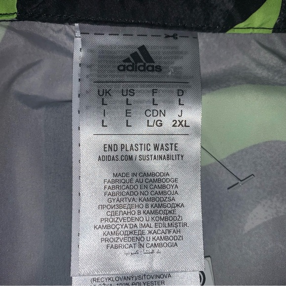 Adidas City Escape Q3 Windbreaker Multi Sport Jacket-Size L New - Picture 10 of 14